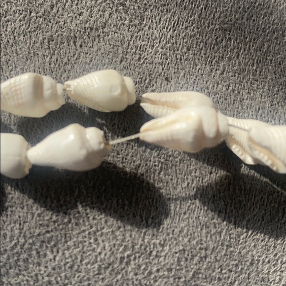 Tilly’s puppy 🐶 love choker. conch shells - Picture 6 of 6